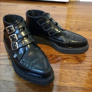 (SOLD) T.U.K. 3-buckle Pointed Toe Creeper Boots